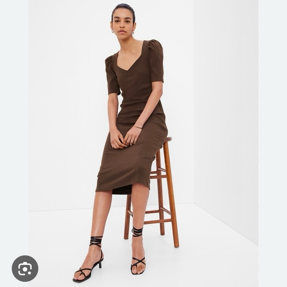 GAP puff sleeve dress